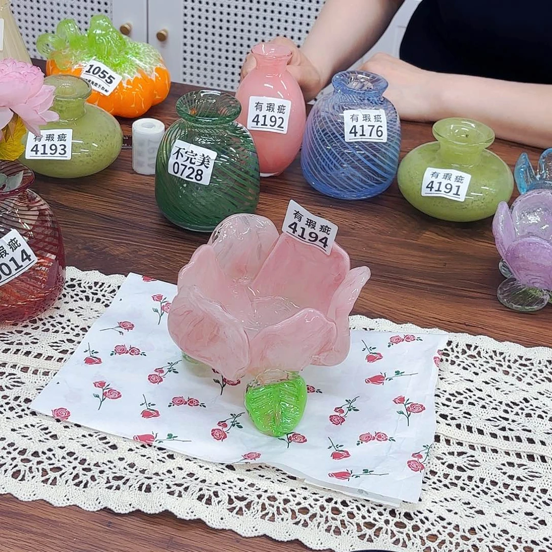 4194瑕安妮家居琉璃花瓶摆件