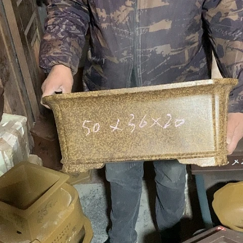 紫砂花盆手工制作