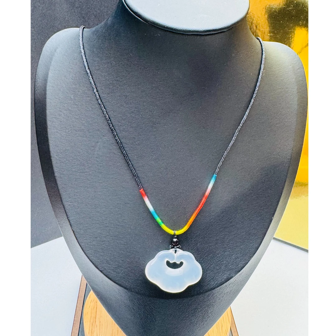 # 石榴石  祥云锁玉髓   手工编织