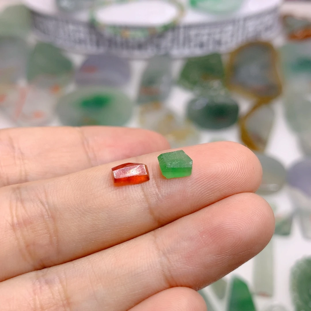 定制翡翠未镶嵌天然翡翠定制