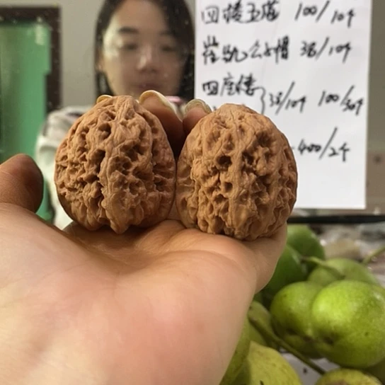 文玩核桃吊坠40将军膀