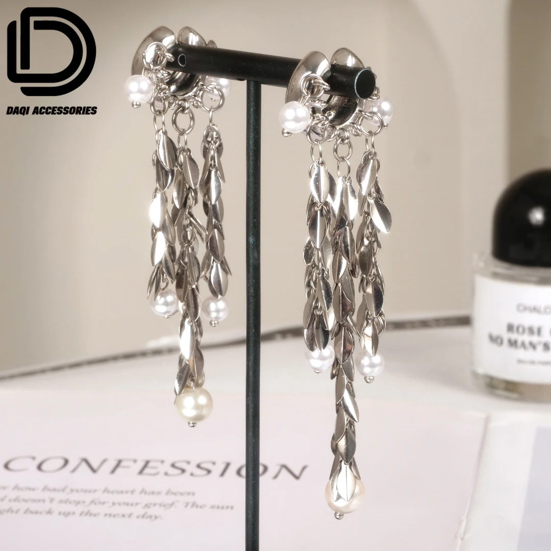 铜合金仿珍珠耳饰 05715中式复古气质白珠流苏个性百搭耳骨夹