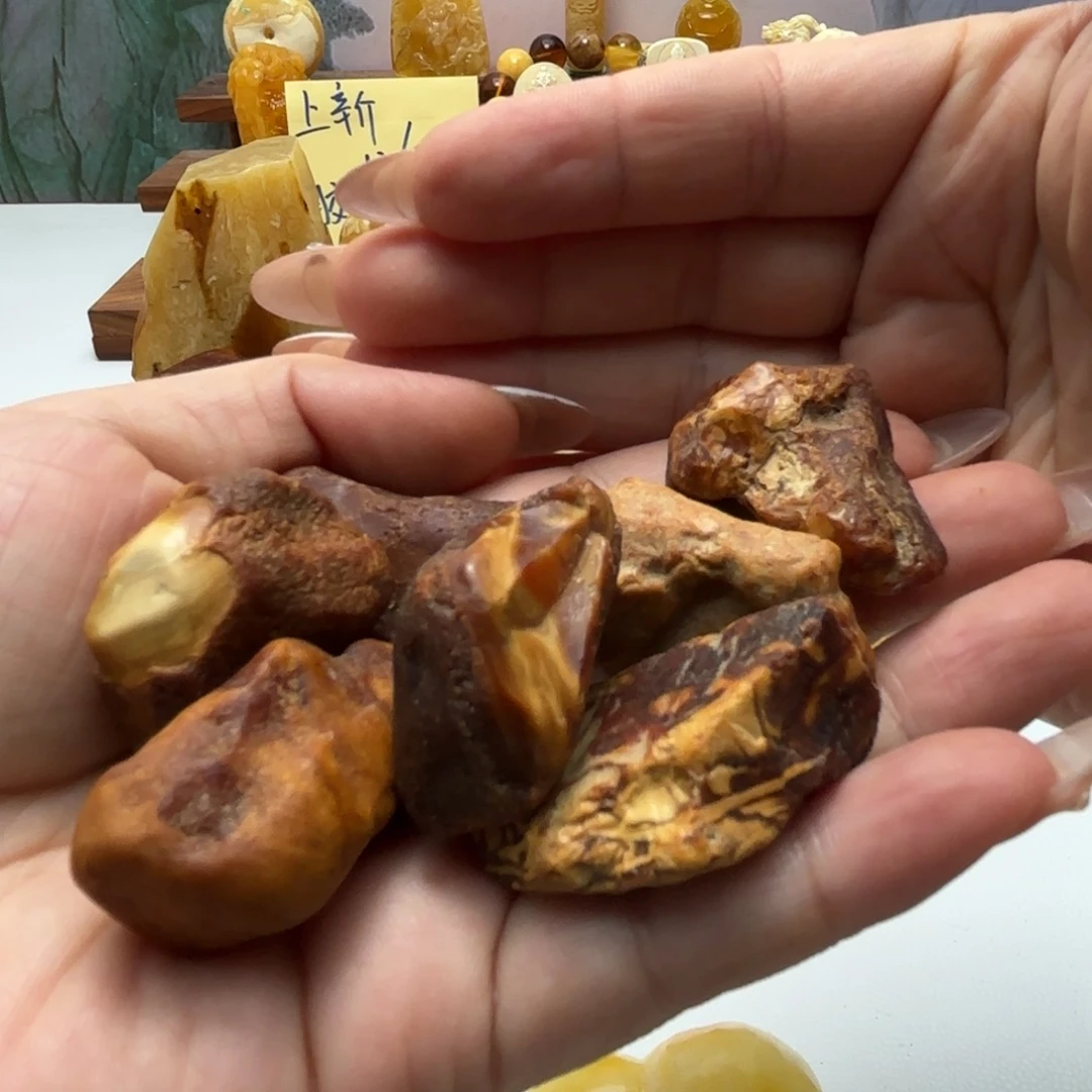 子***鑫未镶嵌定制琥珀琥珀