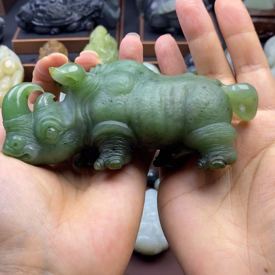 未镶嵌和田玉挂件