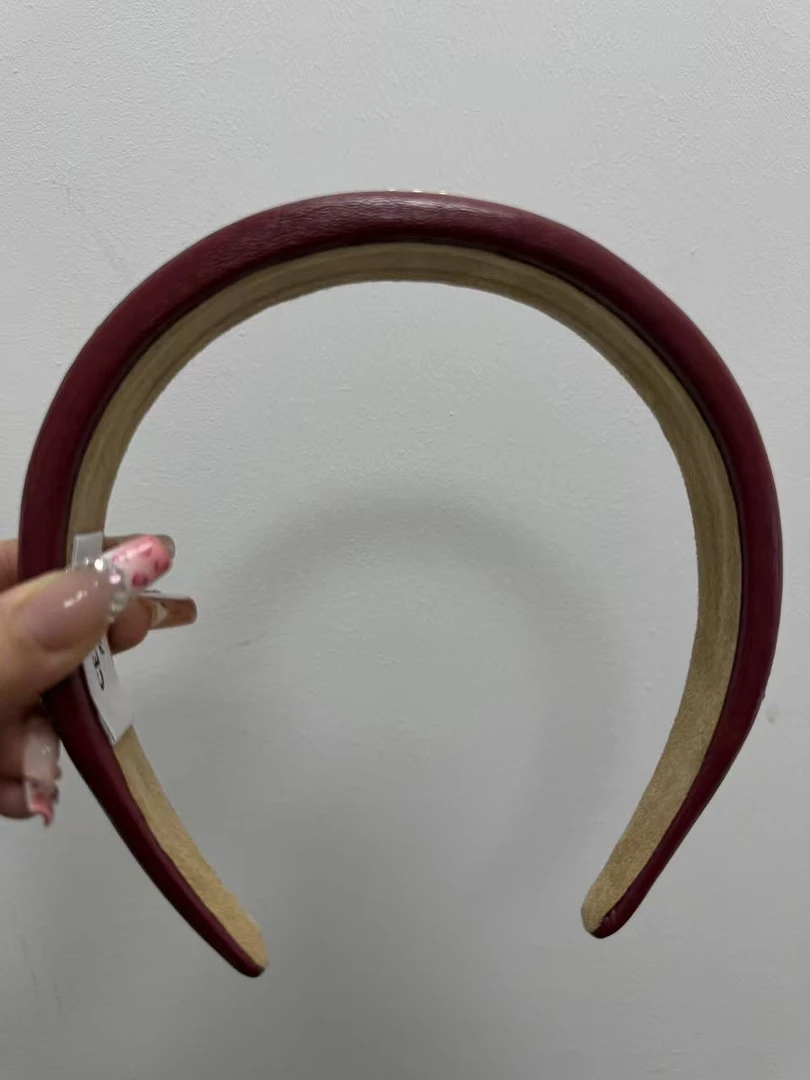 带细节红色发箍122