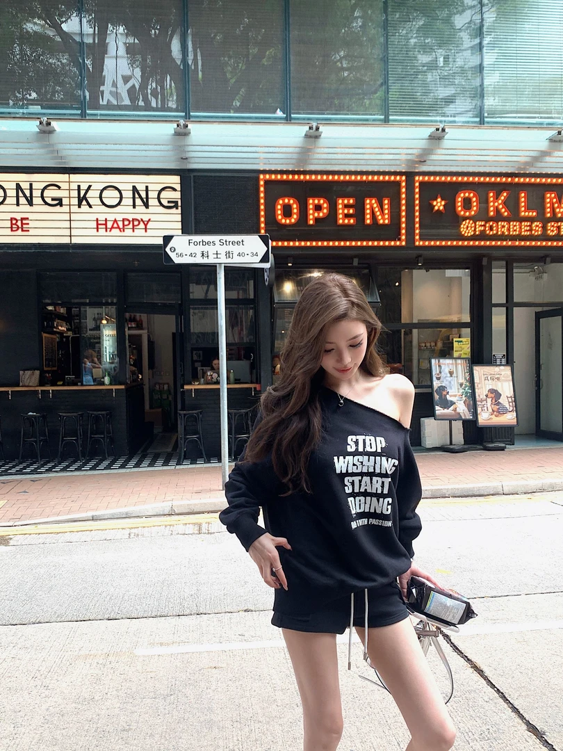 Momoshero【美剧生】autumn has set in舒适区单品350g美式斜肩卫衣