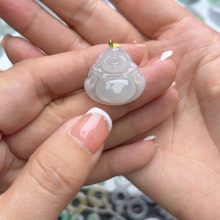 颈饰18K金镶嵌翡翠佛公