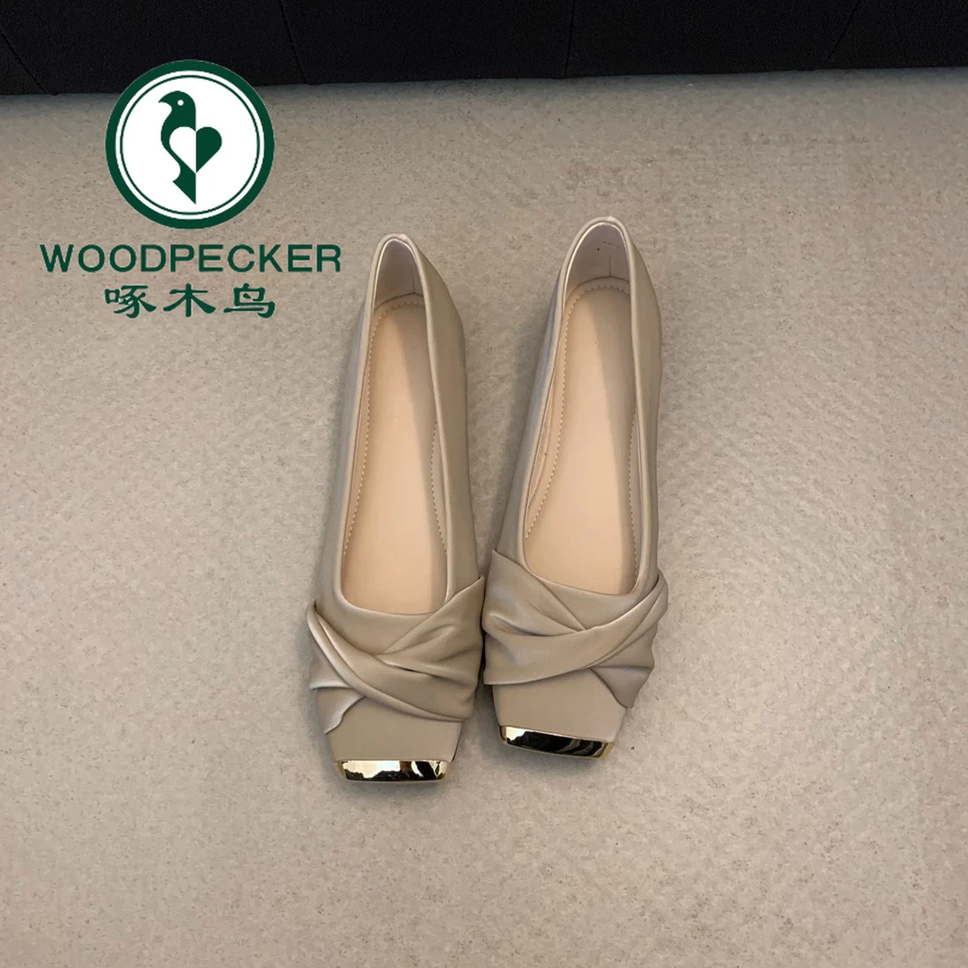 啄木鸟设计感方头平底低跟单鞋女2025新款春新款配裙子气质奶奶鞋