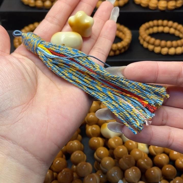 T***ɞ猴头核桃手串爱心星星流苏