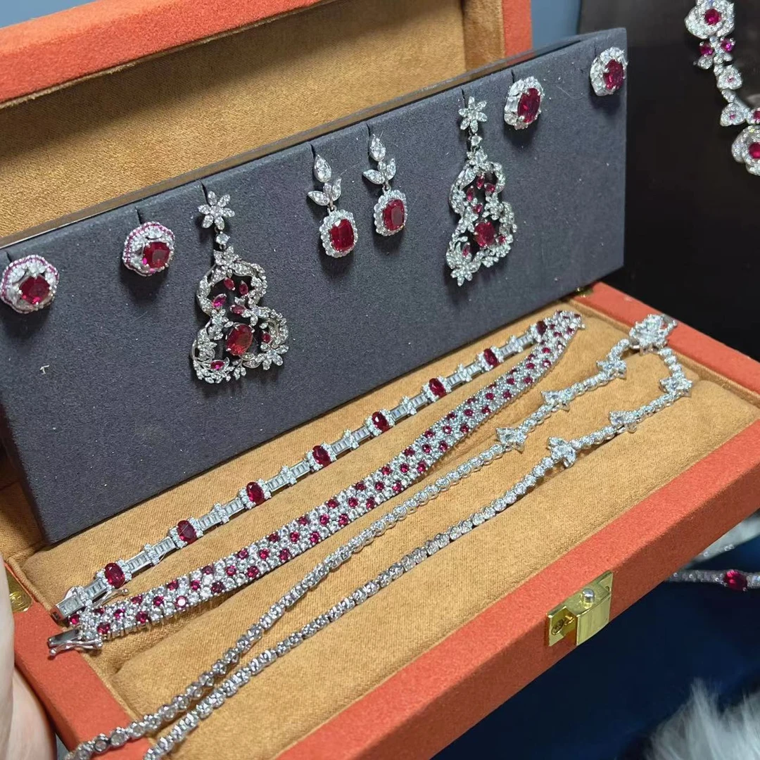 【不梵婚戒】带包装彩色耳钉吊坠手链-A