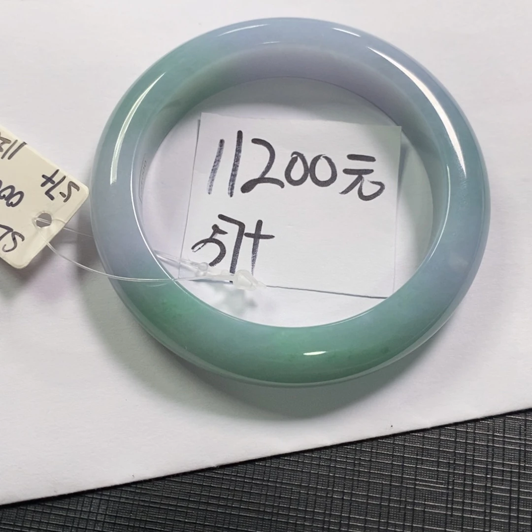 【闪购商品】未镶嵌手镯翡翠