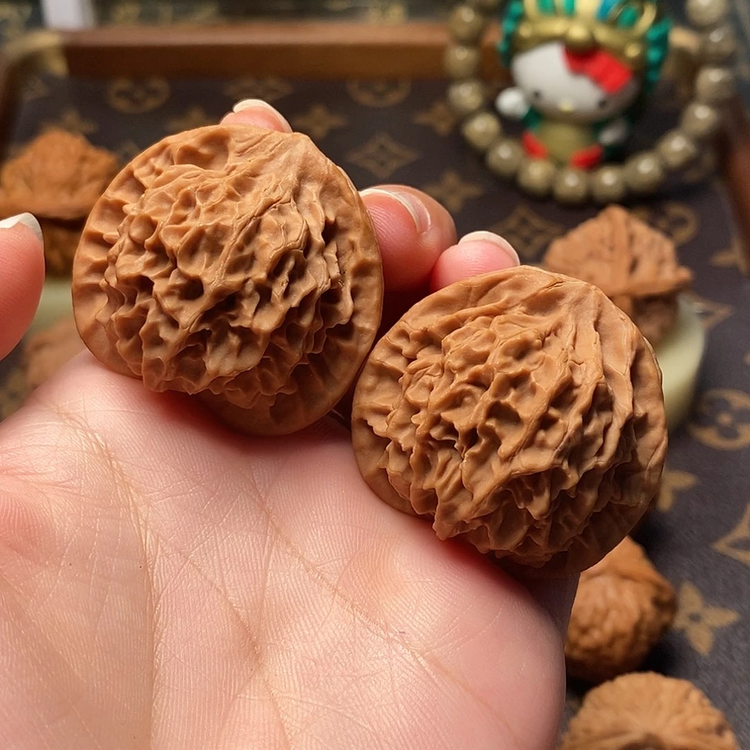 桃核把件全品秦岭小帽38尺