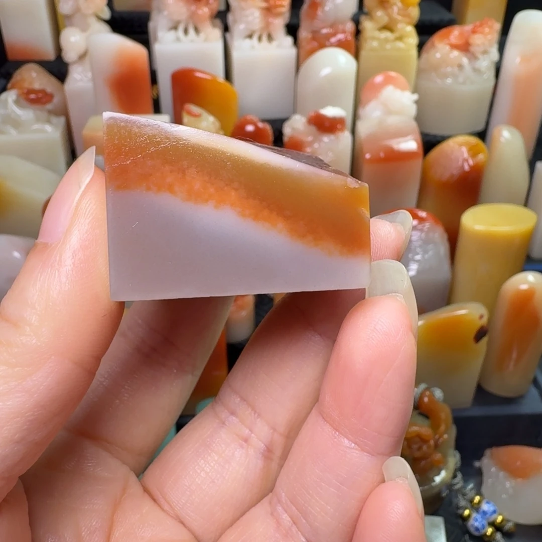 老挝石漂亮的好看的