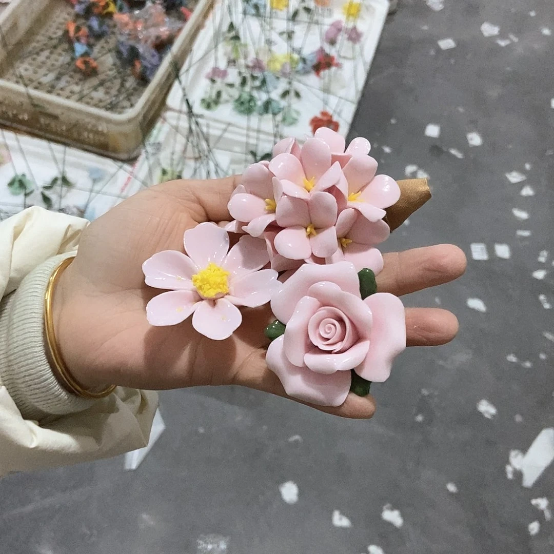 摆件陶瓷艺术家的作品