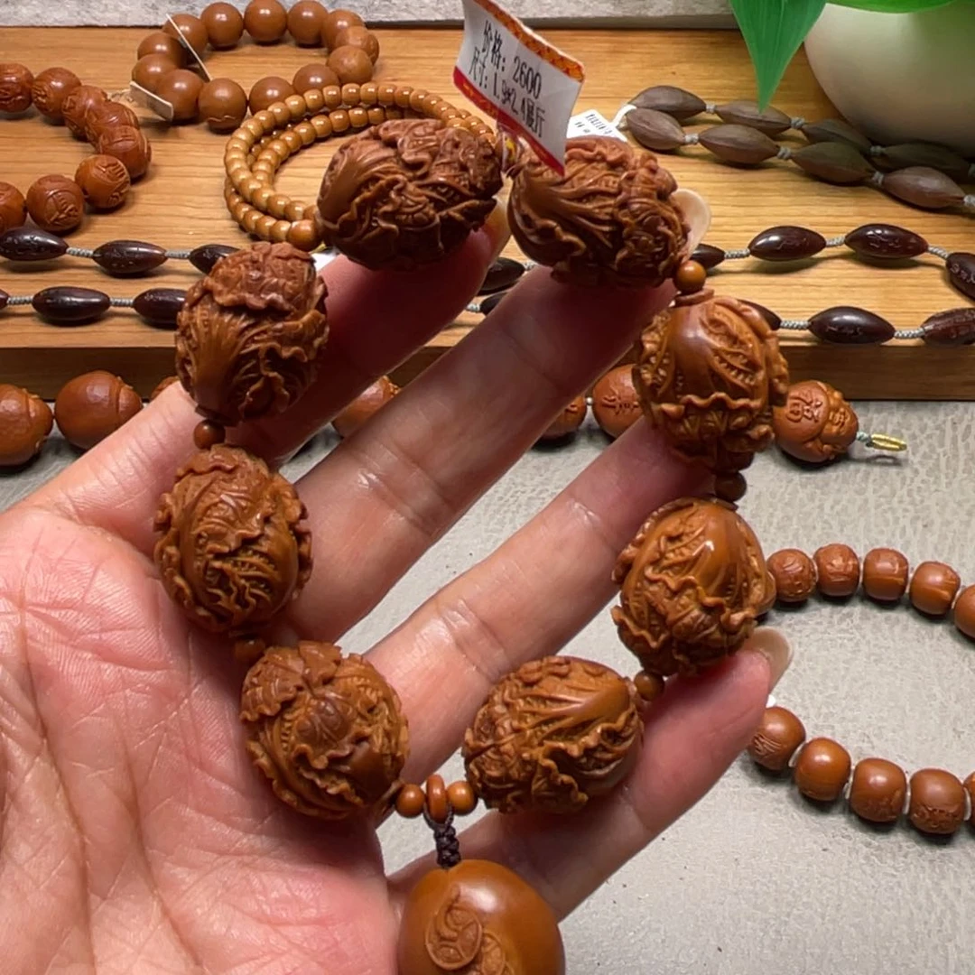 吊坠橄榄核百财手串