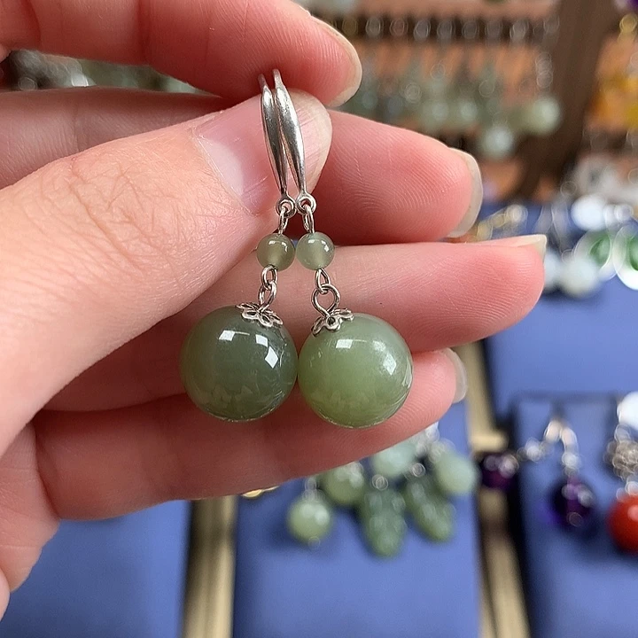 和田玉银S925镶嵌耳饰12左右晴水绿