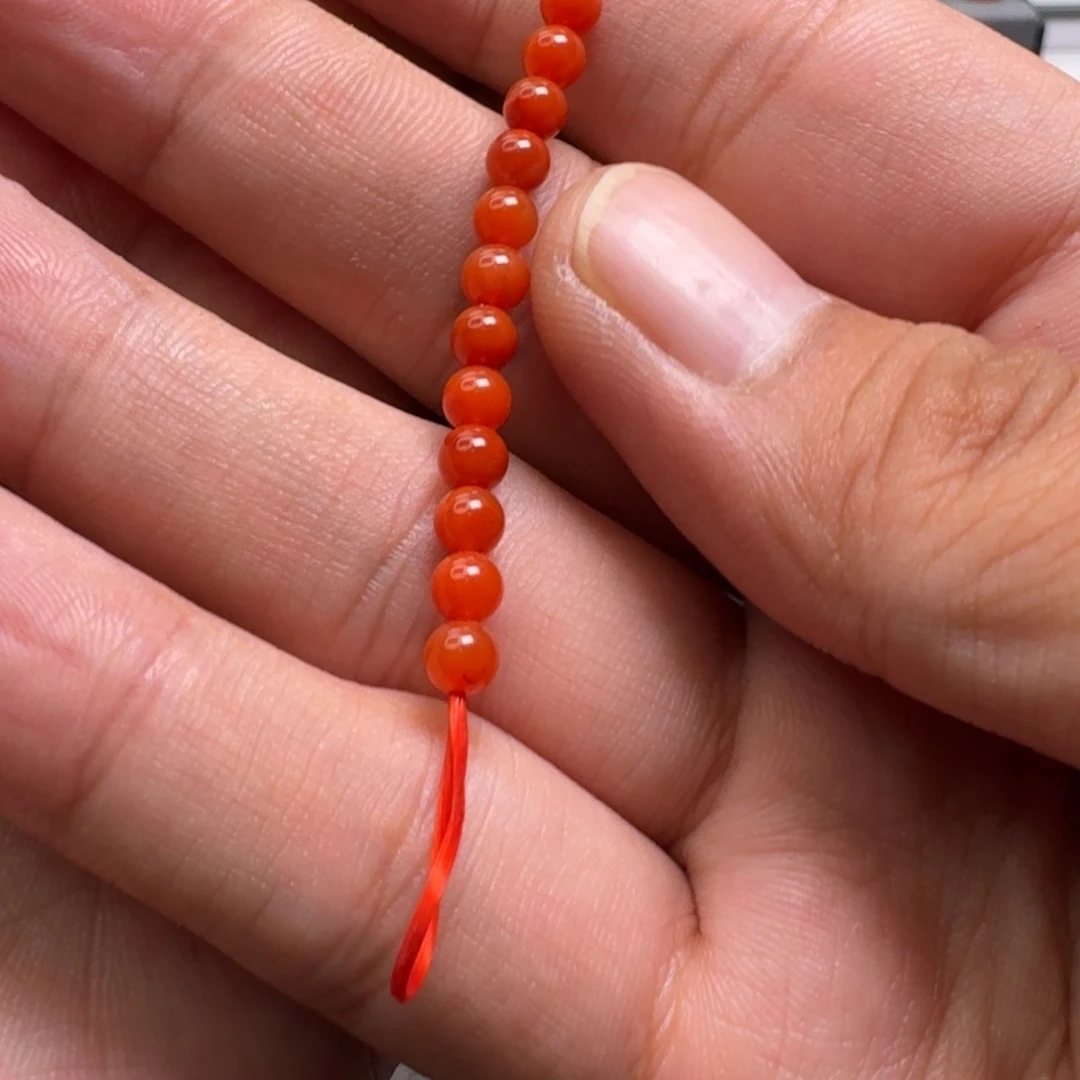 南红玛瑙柿子红圆珠套装未镶嵌雨**心