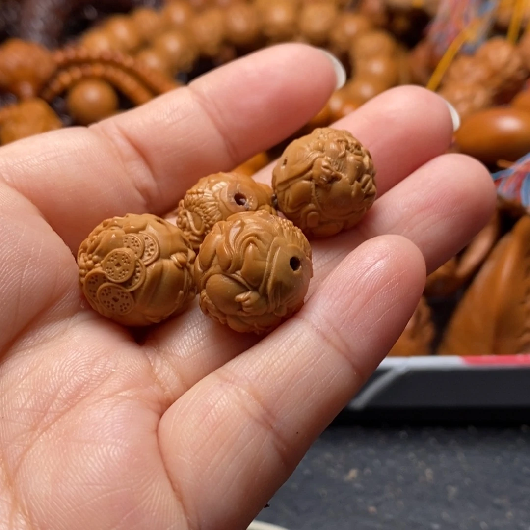 吊坠猴头核桃不****?猴头