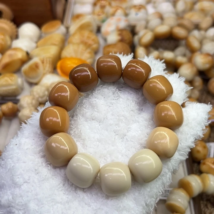 ****️把件菩提根/象牙果58臻品象牙果老师傅精工渐变老型微瑕