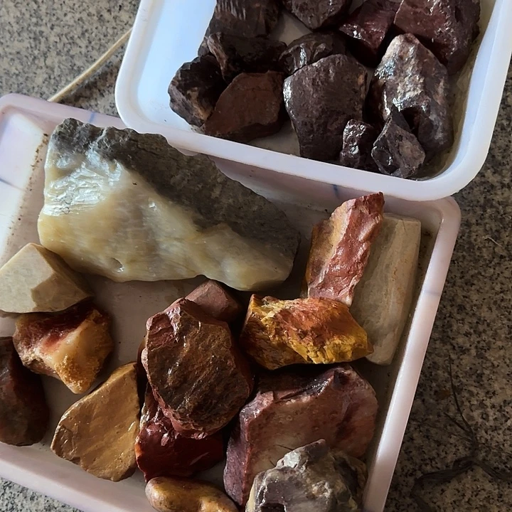 7***7寿山石寿山石的颜色