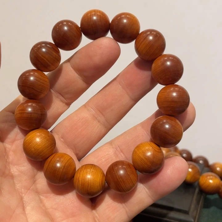 夏***羊柏木（崖柏）1.5红油手串