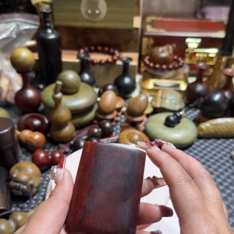 维腊木（绿檀）鹏****C