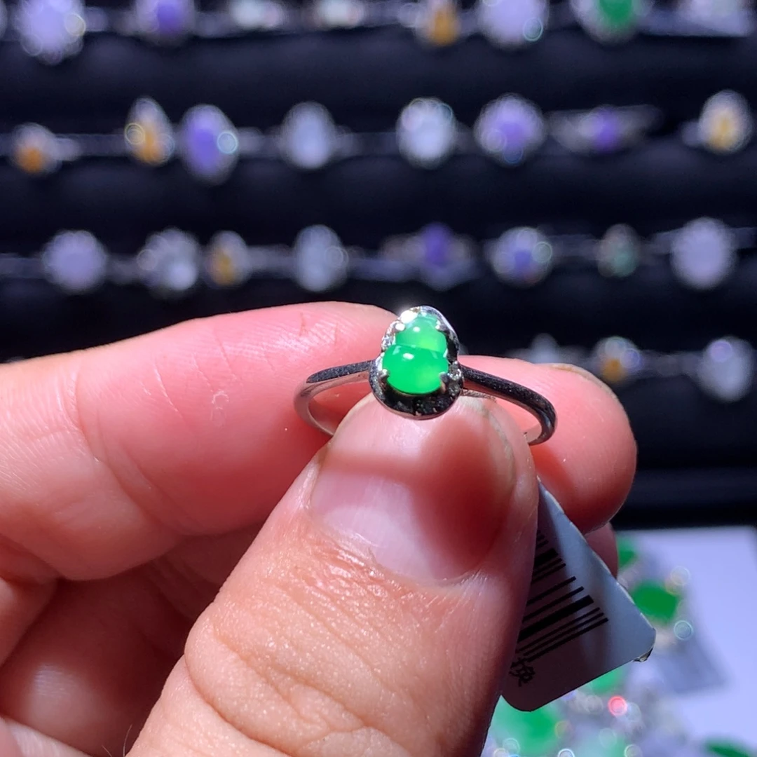 颈饰银S925镶嵌翡翠葫芦