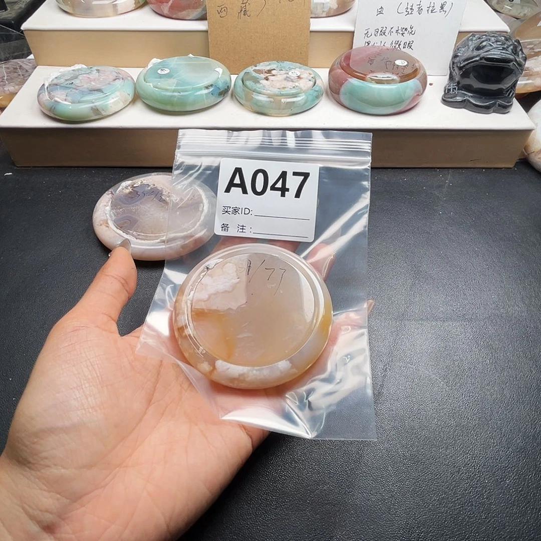 玛瑙/玉髓手镯合金毛***包