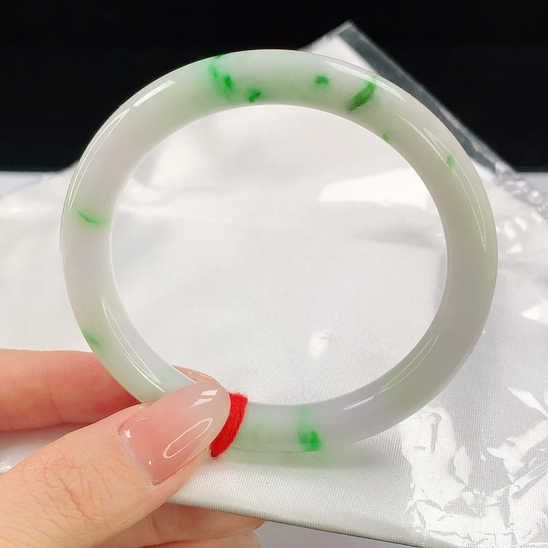 翡翠手镯未镶嵌237翡翠