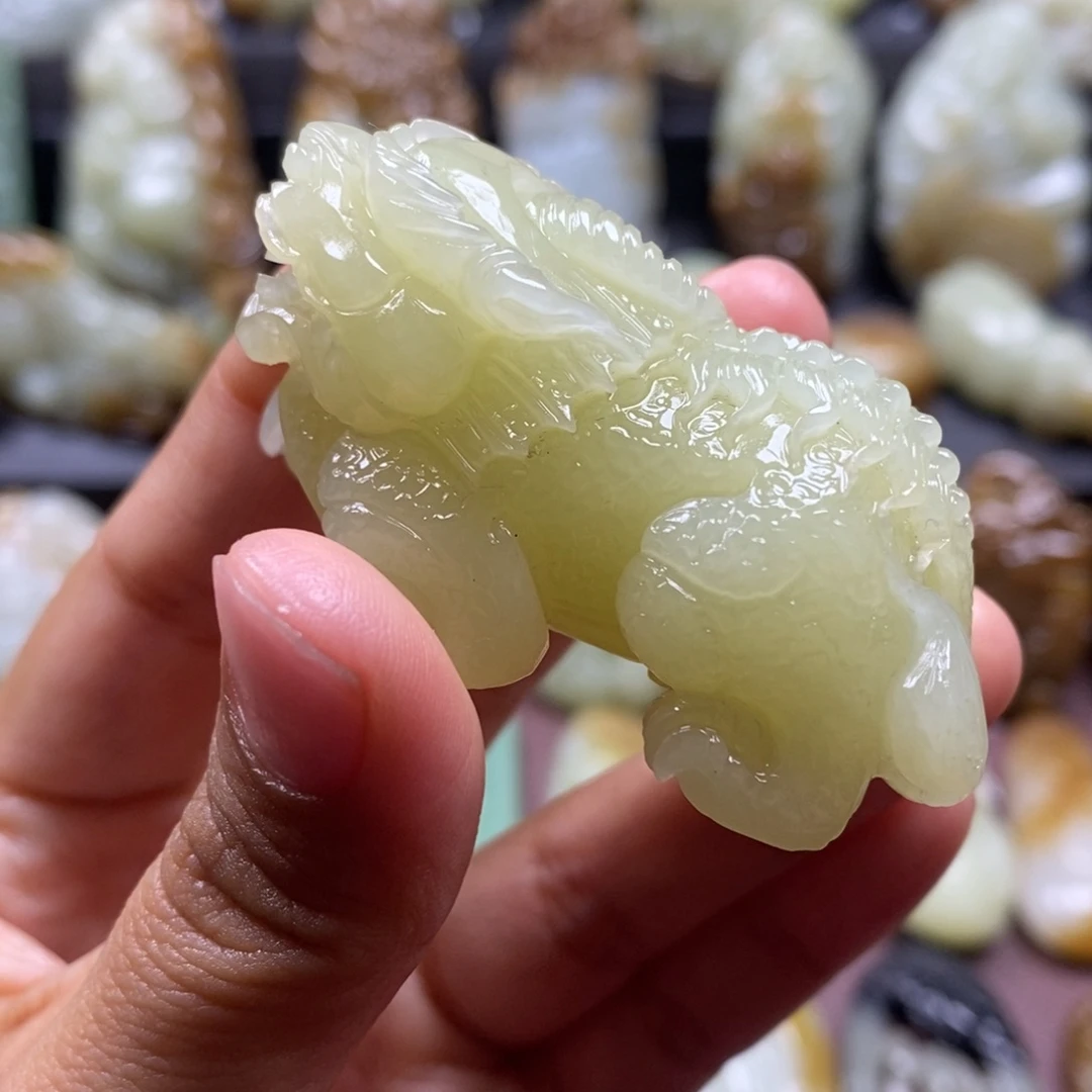 吊坠(不含链)未镶嵌和田玉（糖玉）