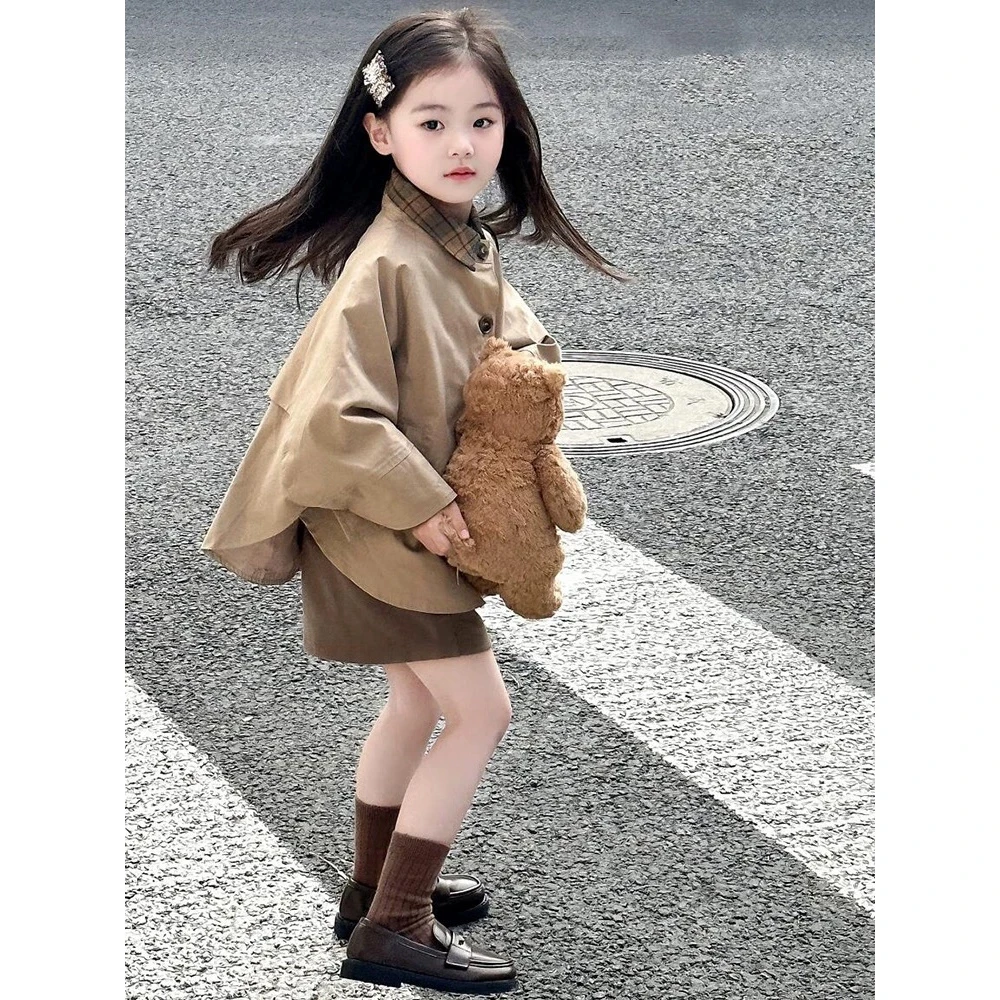 女童2025秋季新款外套假两件风衣短款单排扣上衣子套装学院风