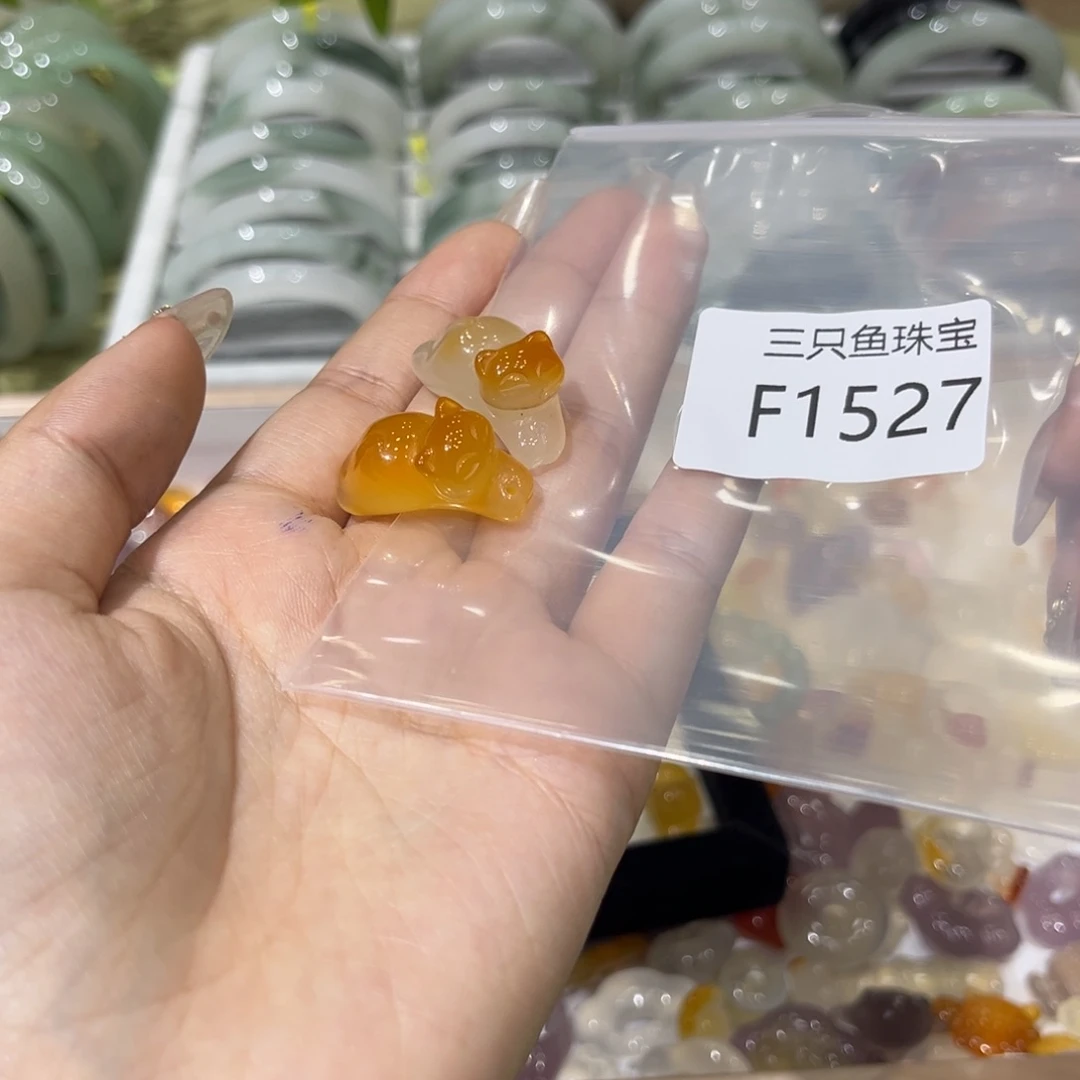 玛瑙/玉髓颈饰未镶嵌?****g