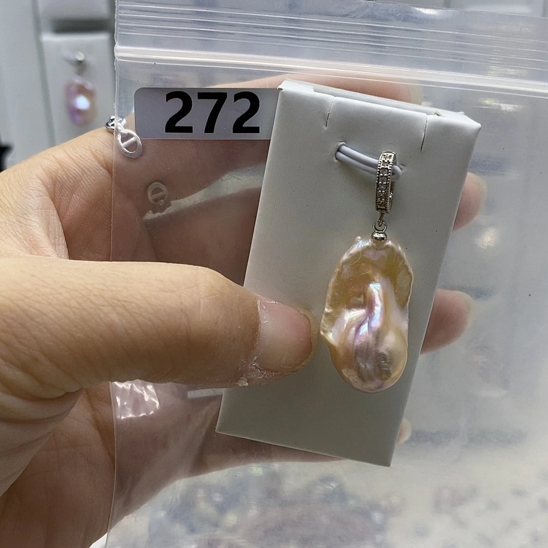颈饰合金淡水珍珠