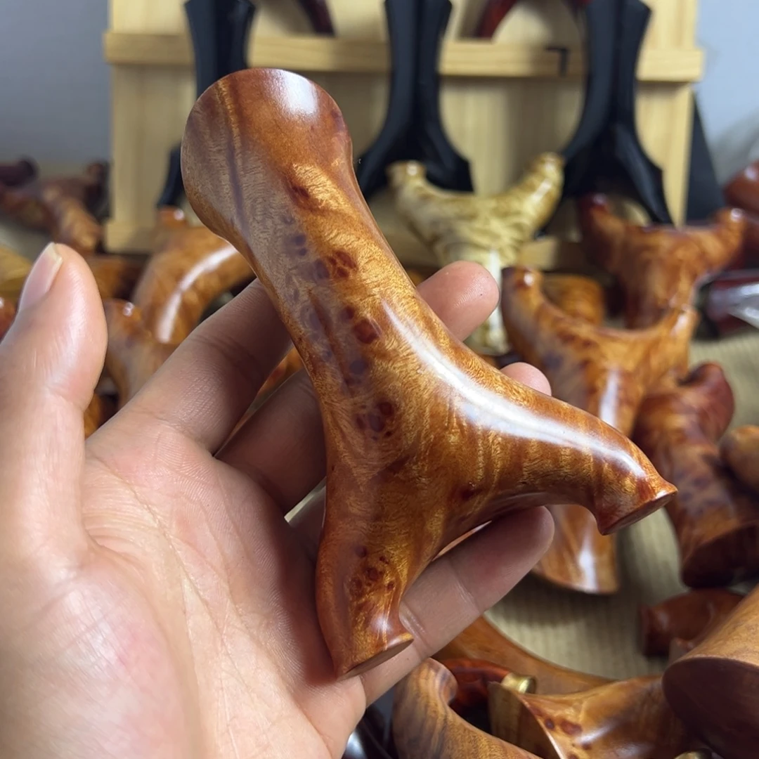 见***齐木红金章留疤夜飞虎8018A1