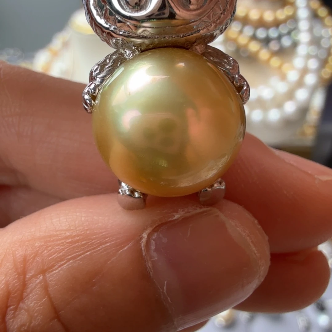 颈饰银S925镶嵌海水珍珠