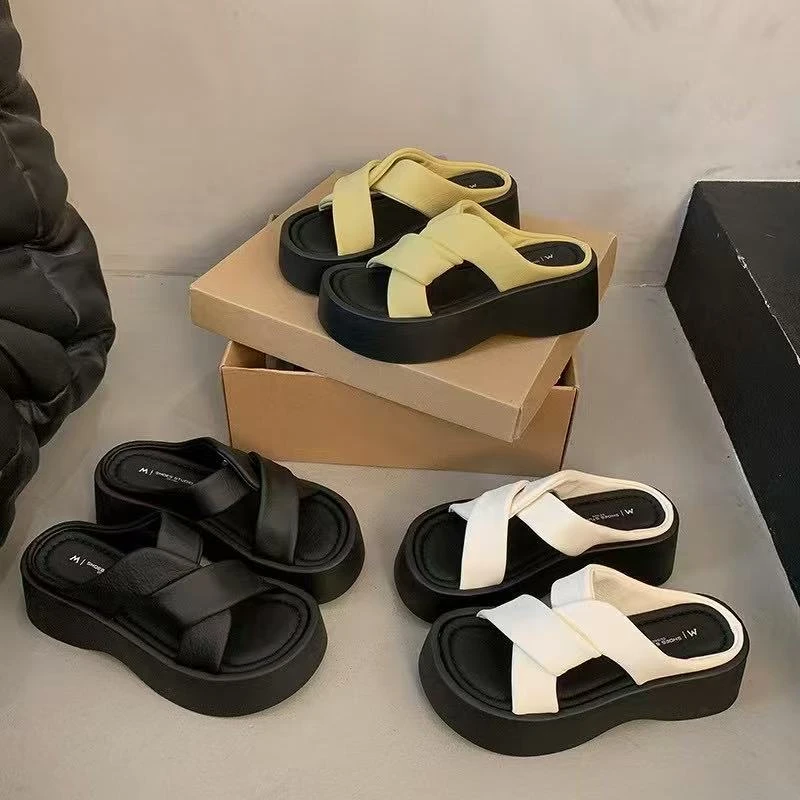 漂靓猫增高带交叉5cm软底外穿女夏2025新款拖鞋轻便沙滩鞋3323-1