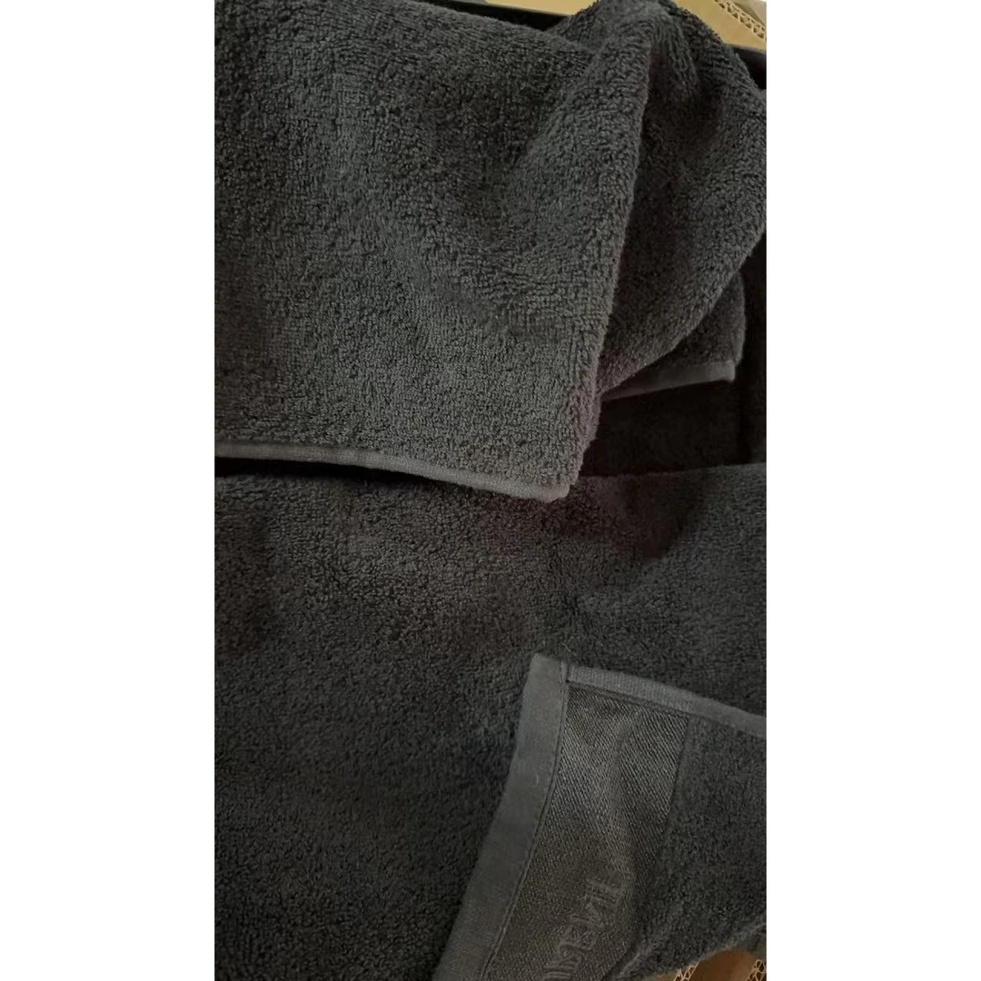 小树啊林~黑色毛巾包包