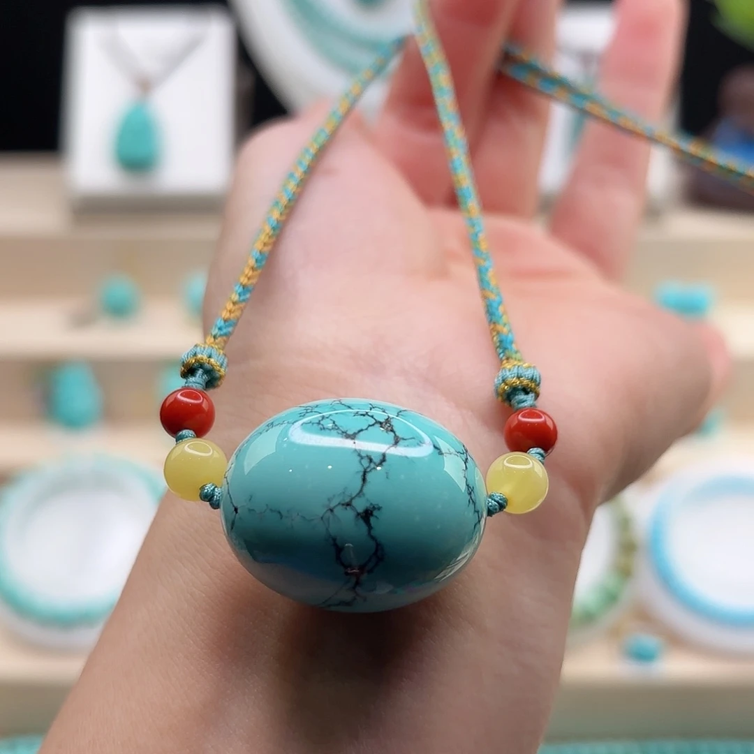 绿松石配饰未镶嵌