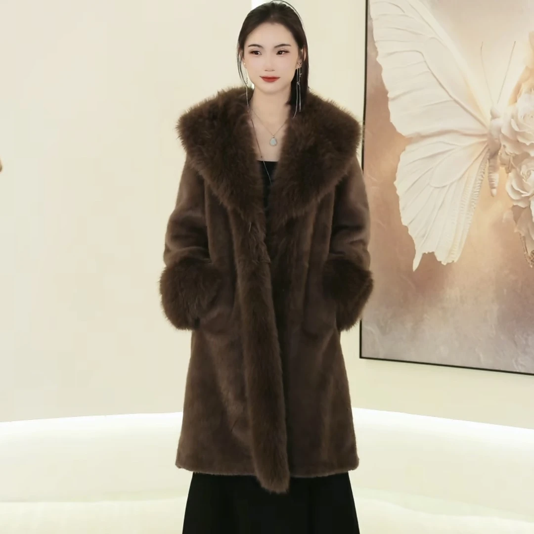 设计师女装长袖冬季长款外套气质女中长保暖