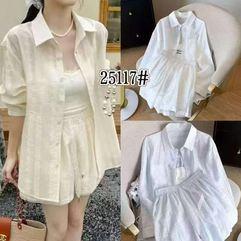 【CHQ 25117】蕾丝钩花显瘦宽松防晒衬衫短裤套装