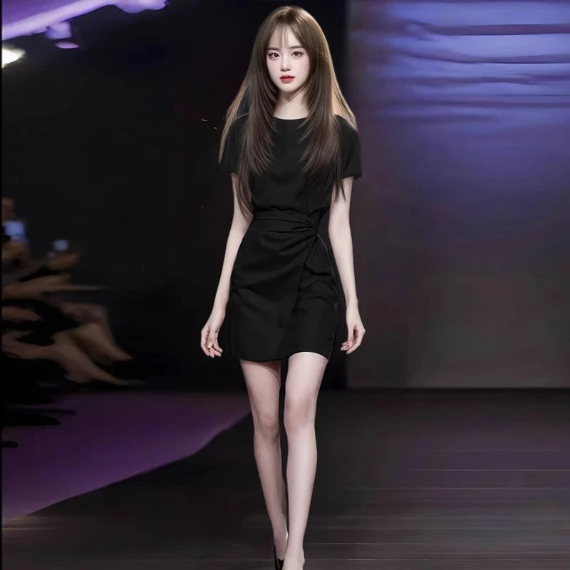 时尚高腰短裙法式纯色女款修身露腰连衣裙夏季设计感