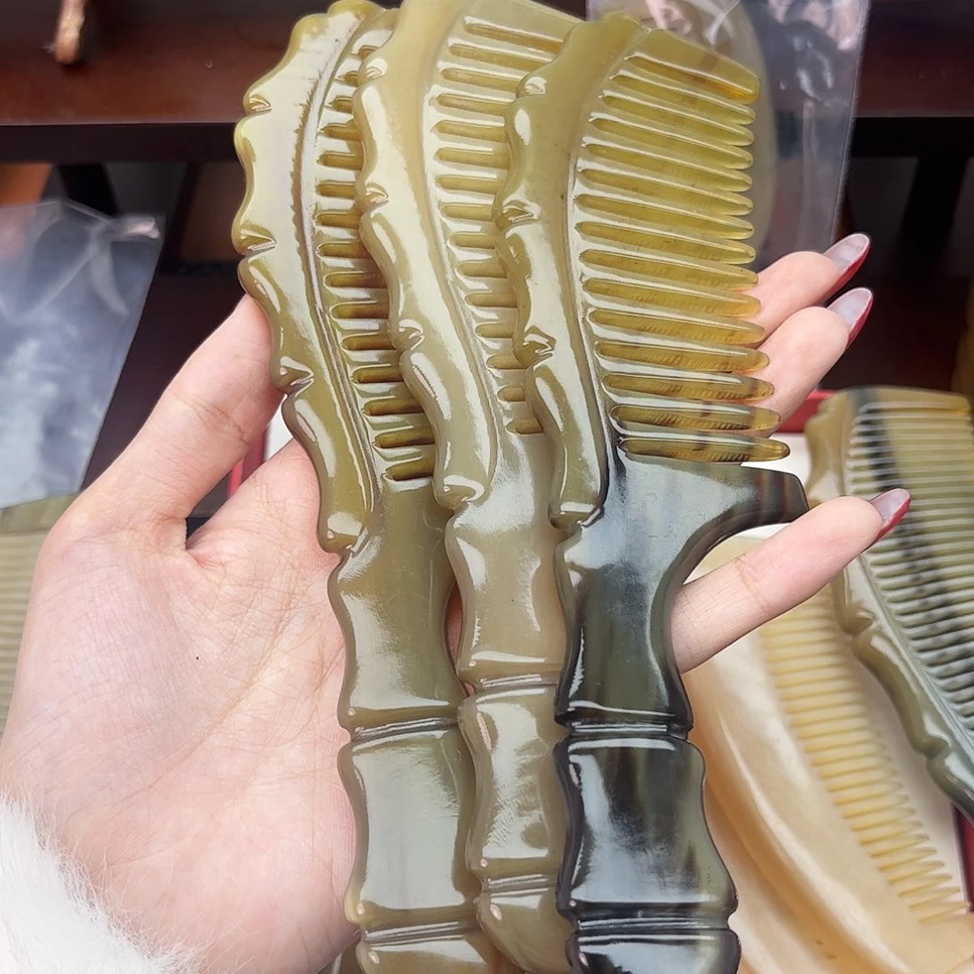 纯手工制作纯牛角梳子