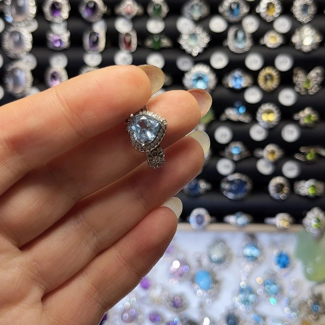 银S925镶嵌戒圈海蓝宝石玺**贝