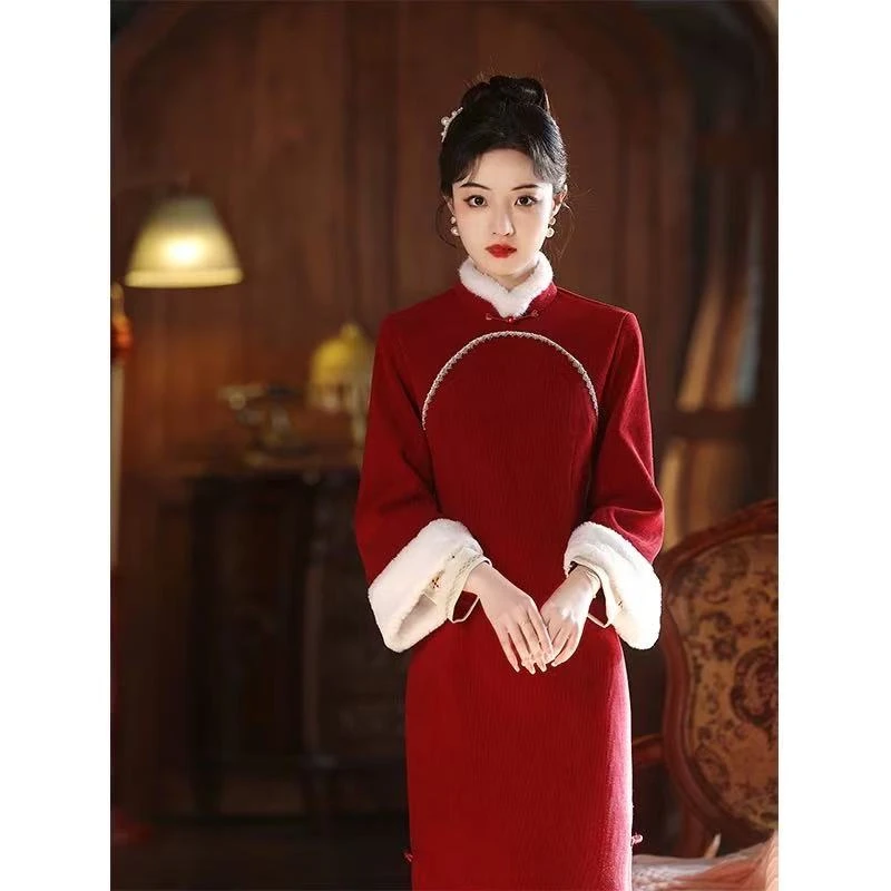 1635 红色 缠结扣 美玲襟 【.一串红】 旗袍