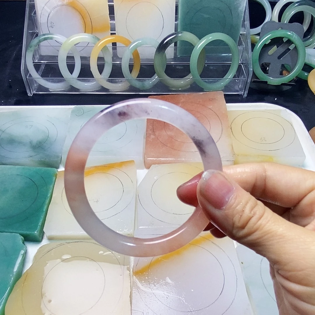 定制石英质玉54圈桃花