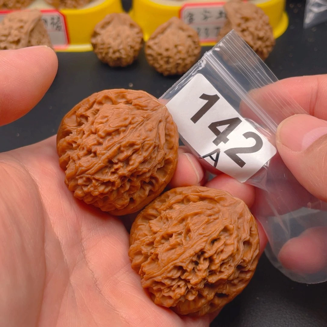 吊坠文玩核桃南疆44