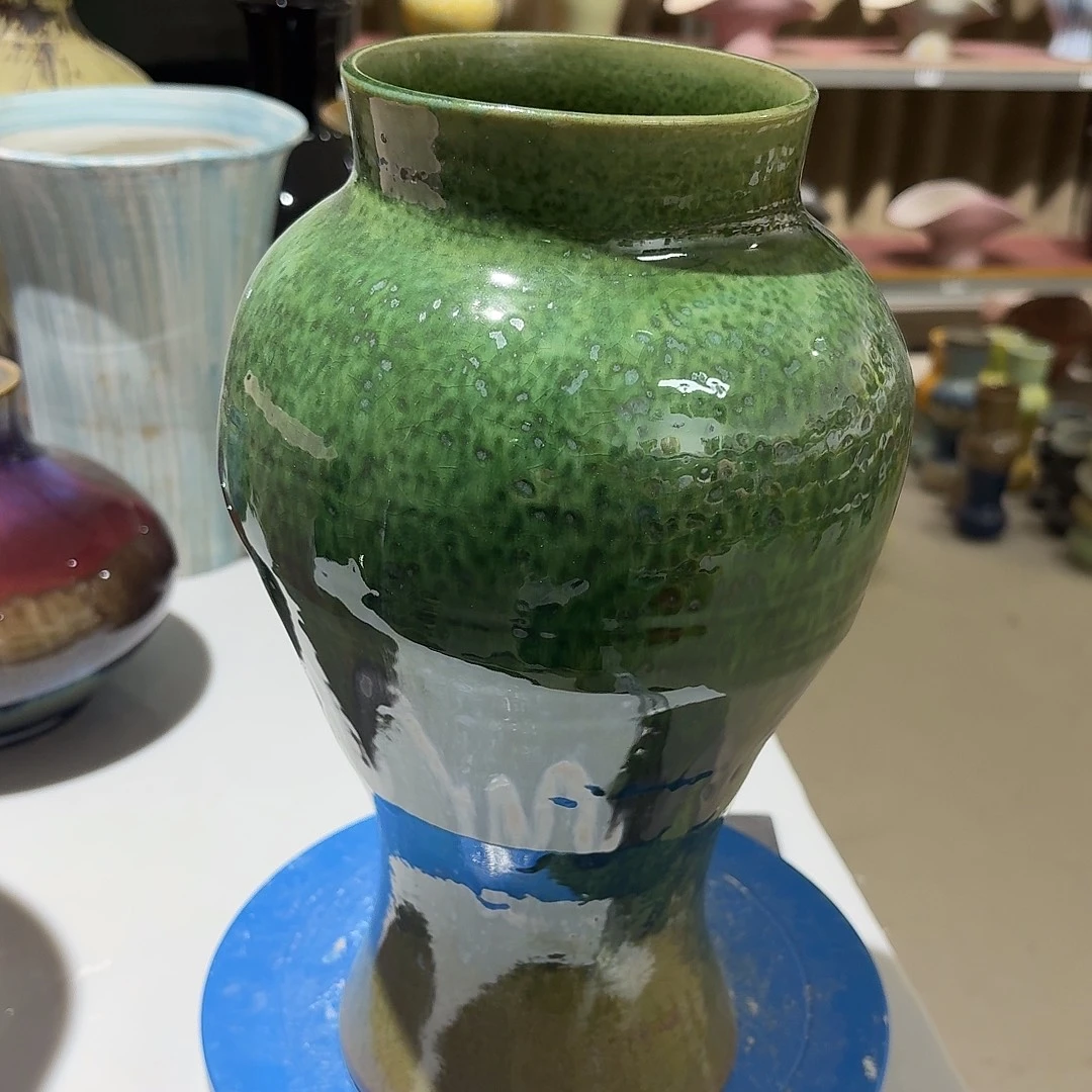 高31口11陶瓷花瓶无孔