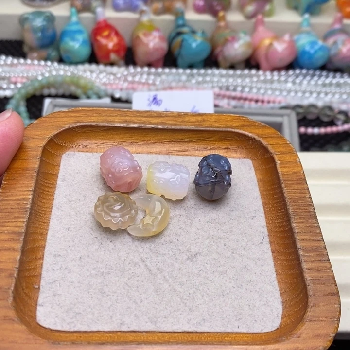 S***素玛瑙/玉髓手串未镶嵌