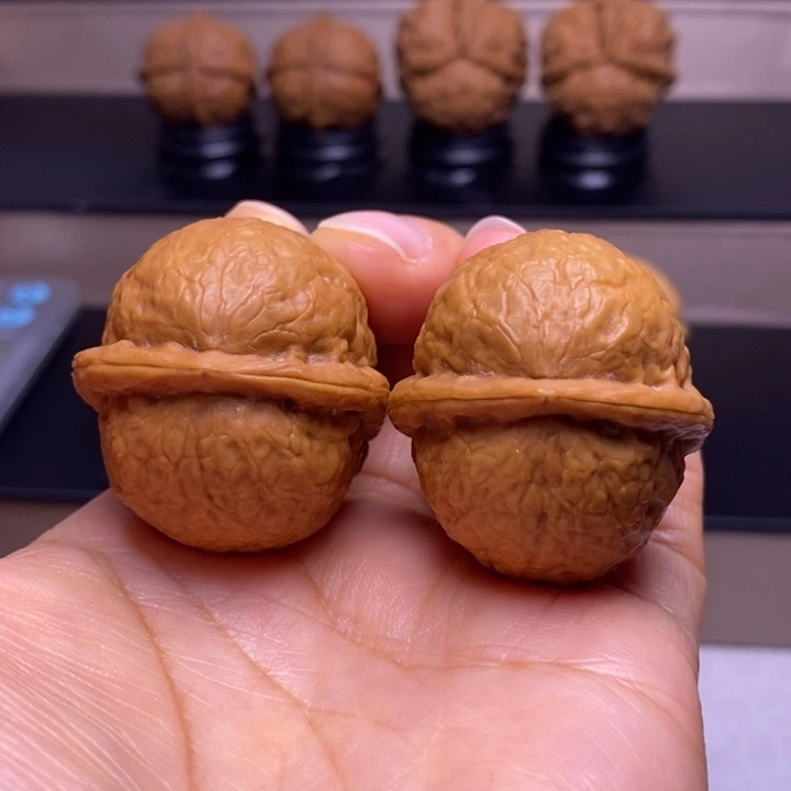 把件文玩核桃粗筋屁桃35