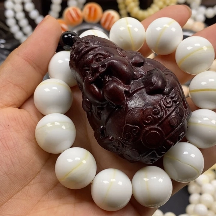 玖***香榧木花梨木，1.6金线单圈